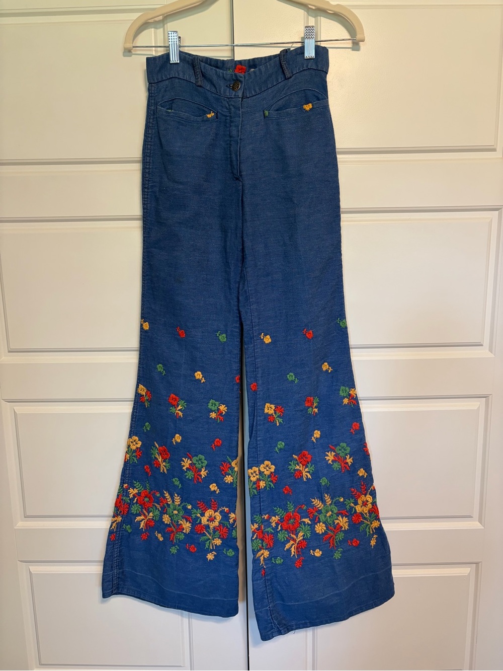 Made in France Vintage Embroidered Flare Leg Jeans -Size XXS